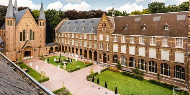 Cursuslocatie Hoeven